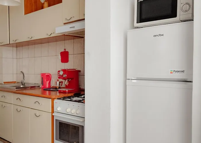 Old Town Chic 1 Bedroom W Self Check In Apartment Bukarest